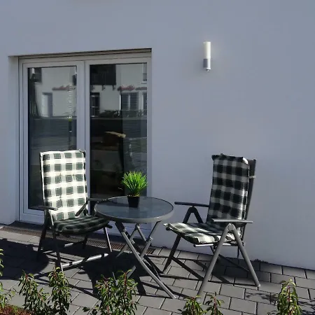 アパート Ferienapartment Im Augustinus Park トリーア